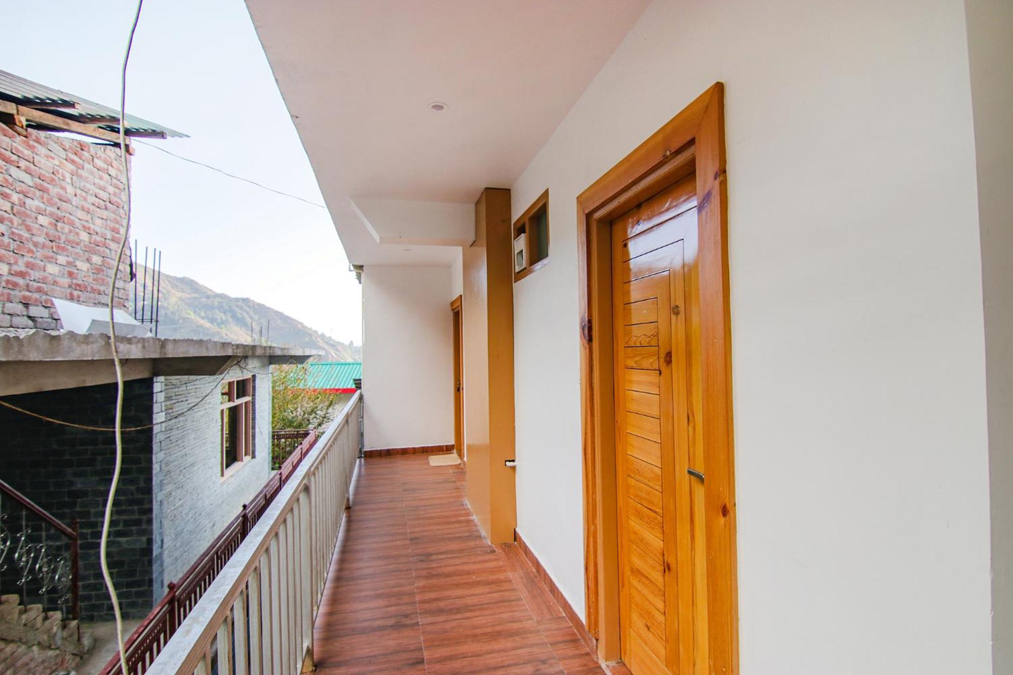 Fabhotel Ayana Inn Dharamshala Bagian luar foto